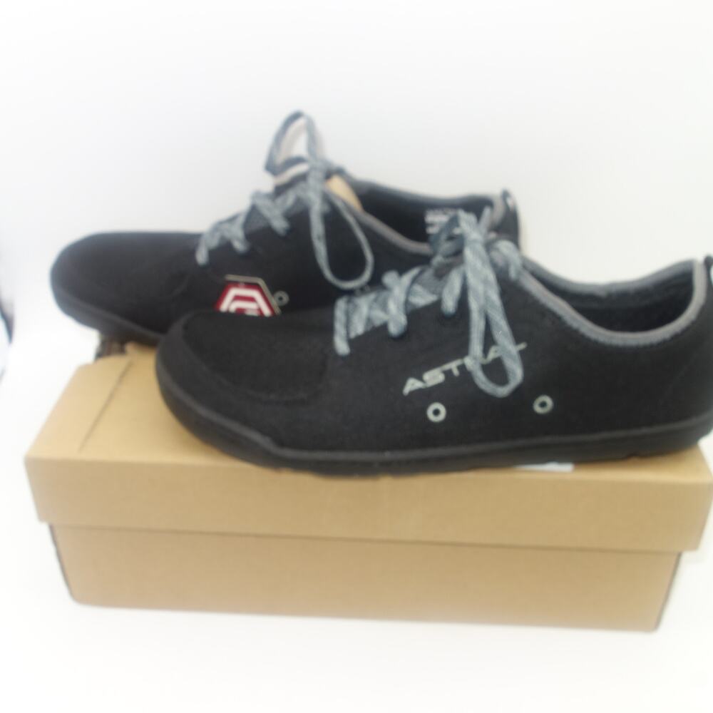 NEW Astral men's 10  Loyak Shoes Space Black Water Shoes Barefoot Minimalist